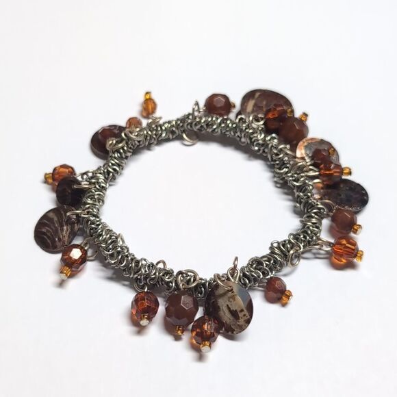 457 Silver Chain Dark Orange Shell Disc Beaded Stretch Bracelet - Picture 4 of 4